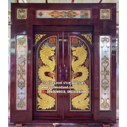 ประตูไม้หน้าบ้านบานเลื่อน