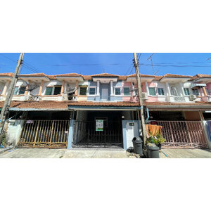 ทาวน์เฮ้าส์