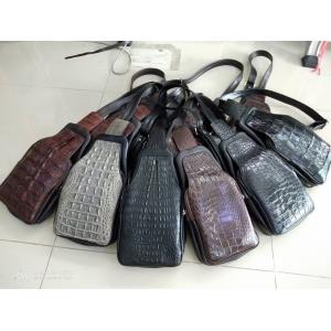 กระเป๋าหนังจระเข้แท้คาดไหล่, สะพายลำลอง