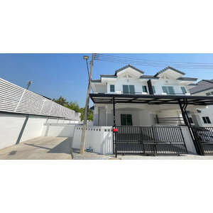 บ้านแฝด