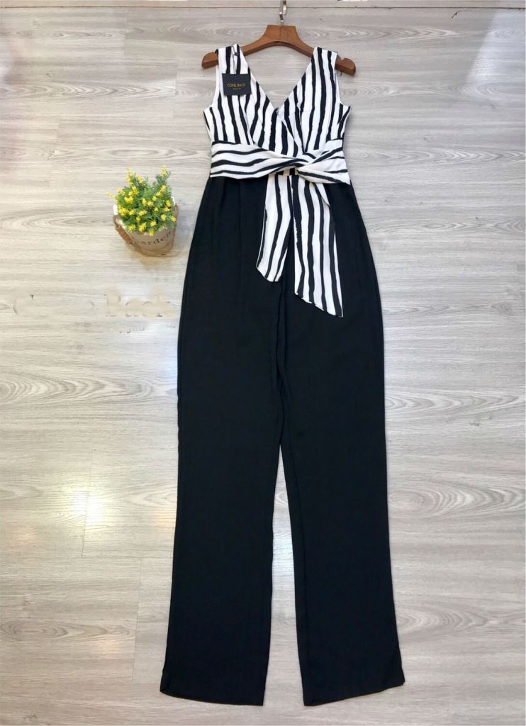 JS0062 จั๊มสูทขายาว จั๊มสูทออกงาน จั๊มสูทเกาหลี จั๊มสูทแขนกุด จั๊มสูทแฟชั่น จั๊มสูท (สีดำ)