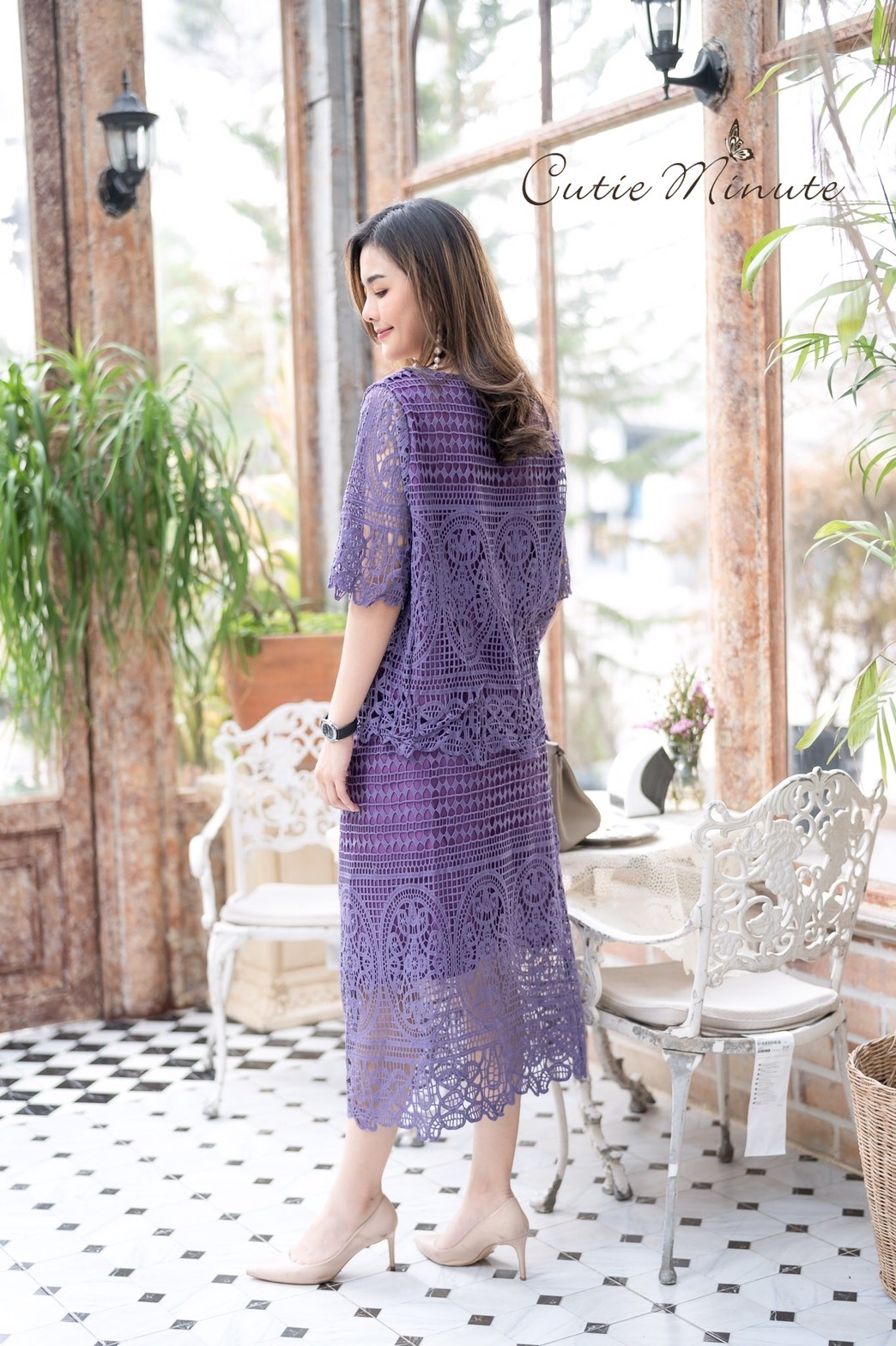 SaLe++13938**อก44**ชุดเซ็ทกระโปรงลูกไม้เนื้อหนาเกรดพรีเมี่ยม ลูกไม้ลายโมเดิร์น เลือกใช้ลายเชิง มีซับในทั้งตัว เสื้อมีซิปซ่อนด้านหลังชุดสวยมากค่ะ จะใส่ไปงานแต่ง งานบุญก็สวยมากค่ะ มี 6 สี ฟ้าตุ่น มัสตาร์ด ม่วง เขียว ชมพูกะปิ กรม -เสื้อ- อก ฟรีไซส์ 44"