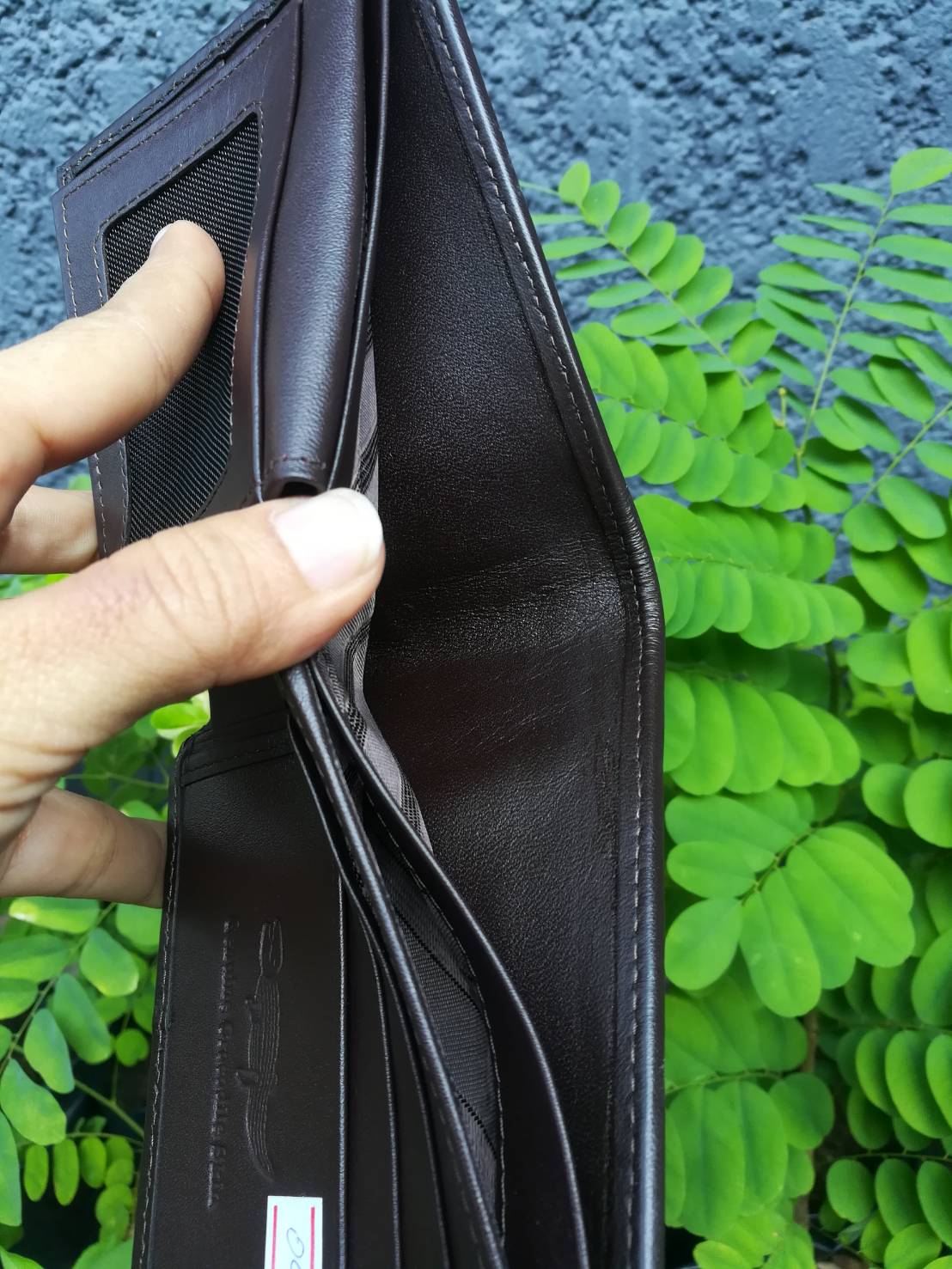 กระเป๋าหนังจระเข้แท้(หนังท้อง) สีน้ำตาล (ซับในมีตำหนิ)