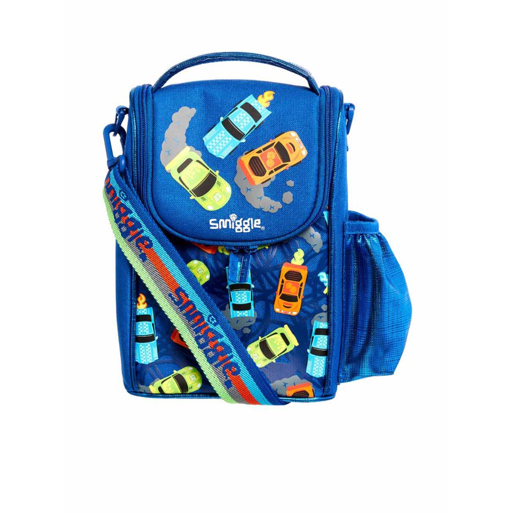 Smiggle กระเป๋าใส่กล่องข้าว Junior มีสายสะพาย คอลเลกชั่น Whirl ลายรถ สีน้ำเงิน