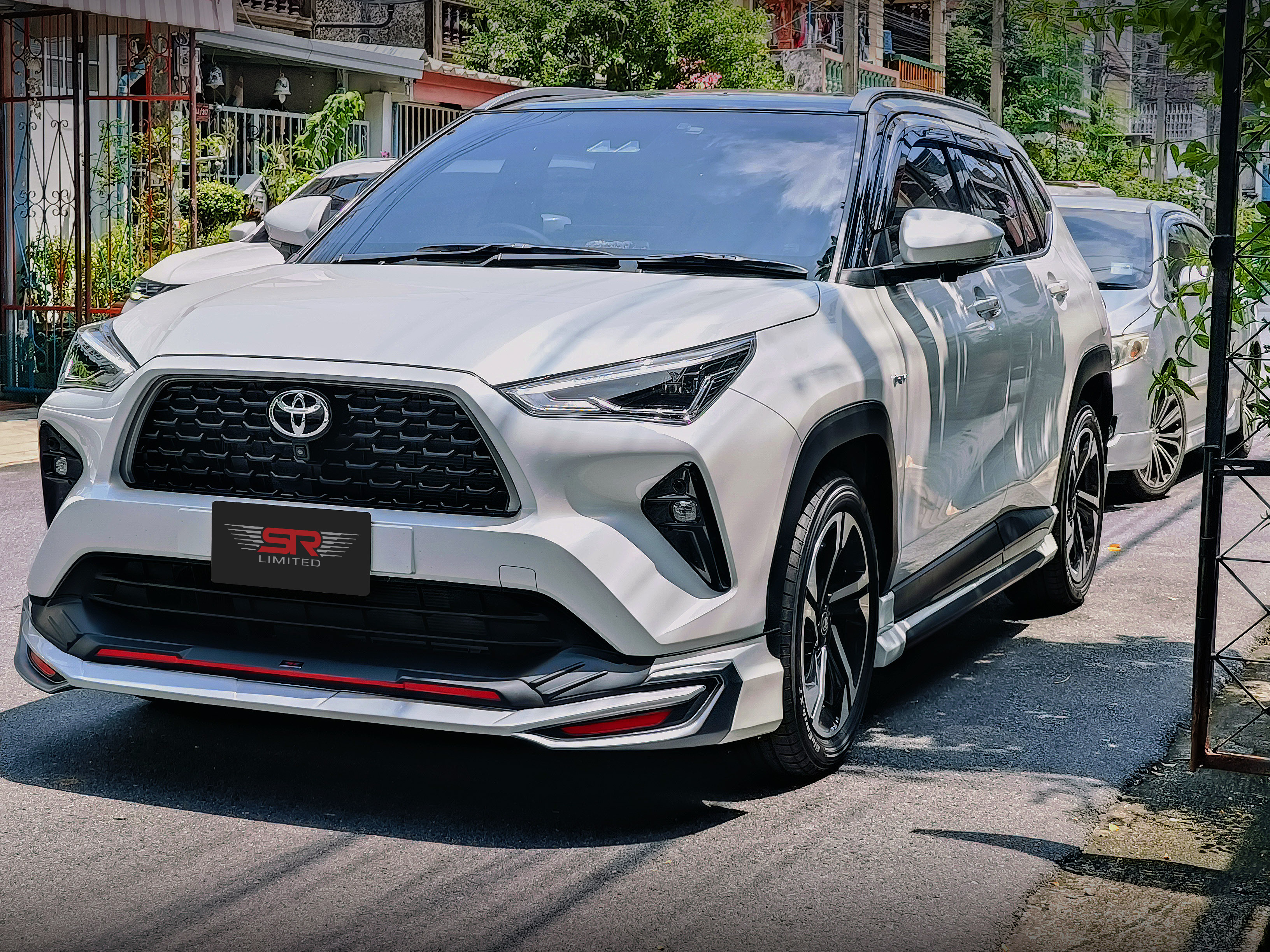 ชุดแต่งรถ-สเกิร์ต-อุปกรณ์แต่งรถ New Toyota Yaris Cross 2023-2024
