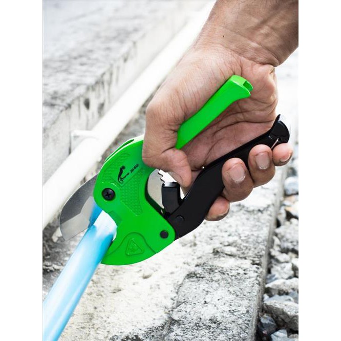 !!สินค้าขายดี!! กรรไกรตัดท่อ คีมตัดท่อ PVC Pipe Cutter