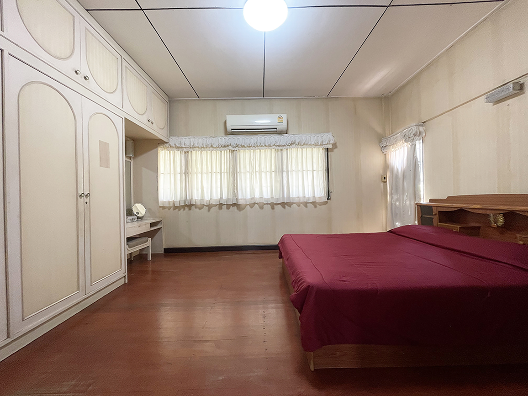 86362 ขายบ้าน หมู่บ้านชลนิเวศน์ ถนนวิภาวดี ถนนประชาชื่น ถนนรัชดาภิเษก เขตจตุจักร กรุงเทพฯ