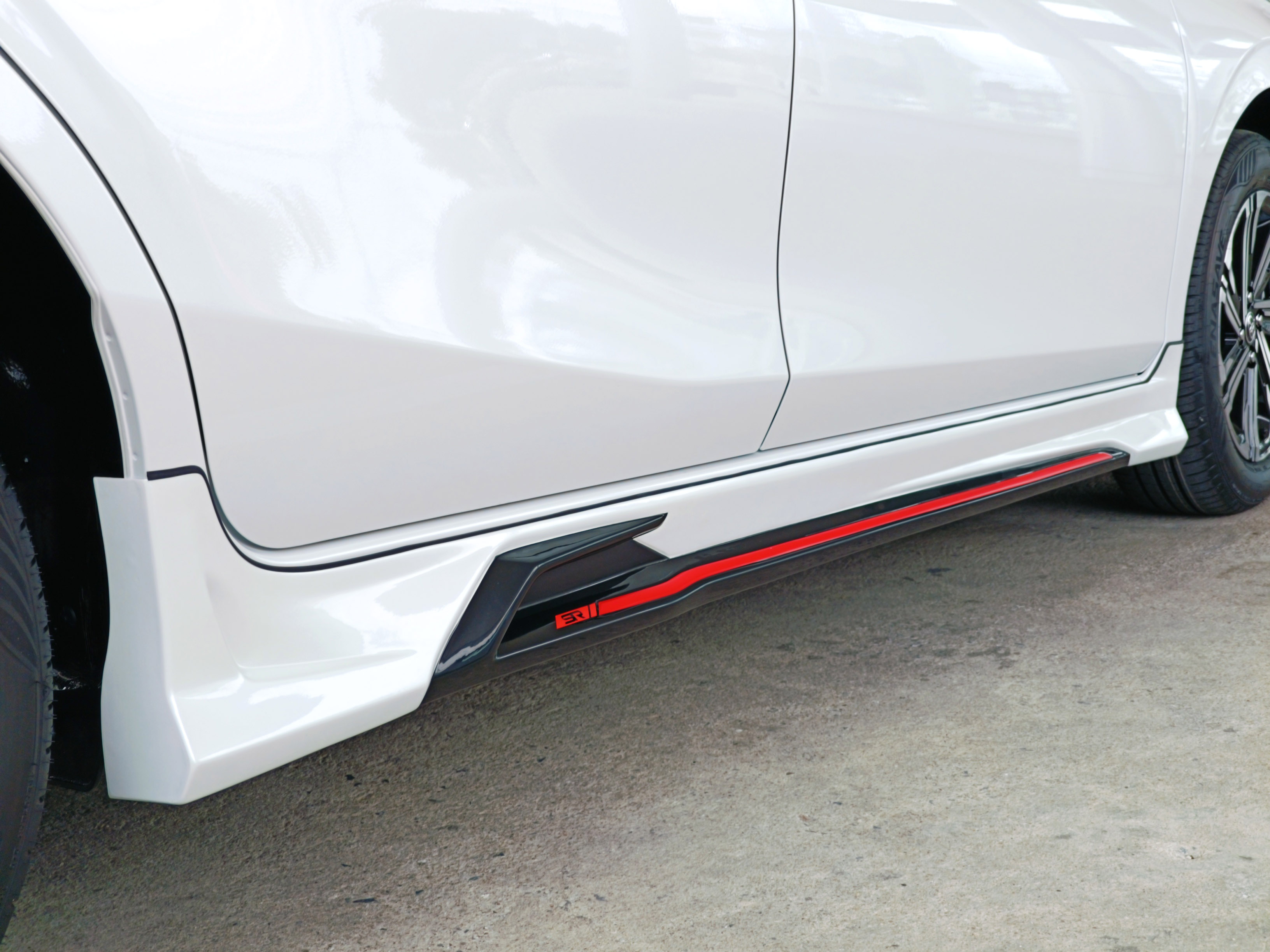 ชุดแต่งรถ-สเกิร์ต-สปอยเลอร์ Toyota New Yaris Ativ 2022 2023 2024