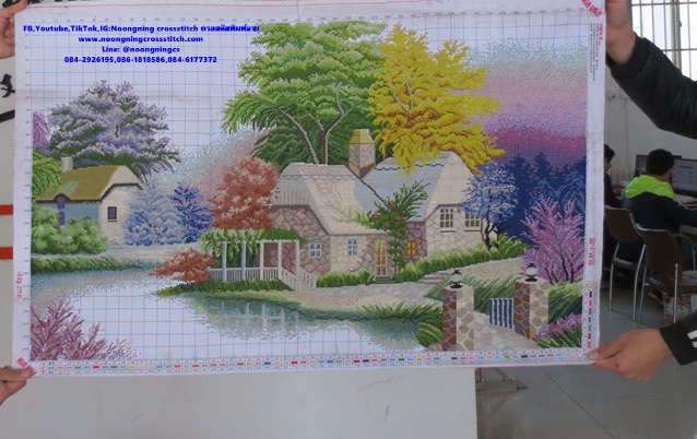 หมู่บ้านแสนอบอุ่น ครอสติสปักสำเร็จ11CT:ขนาดผ้า :110X70 ซม.