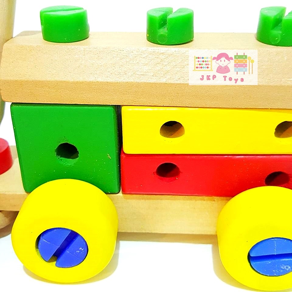 ของเล่นไม้ รถไฟไม้ขันน็อต รถไฟช่าง เซ็ตประกอบรถไฟขันน็อต