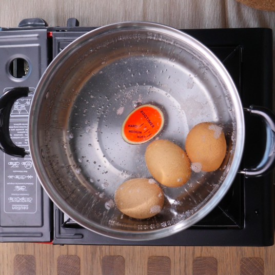 !!สินค้าขายดี!! ที่จับเวลาต้มไข่ เครื่องจับเวลาไข่ต้ม ไข่ลวก ไข่ยางมะตูม ไข่เปลี่ยนสีวัดอุณหภูมิ Colour Changing Egg Timer