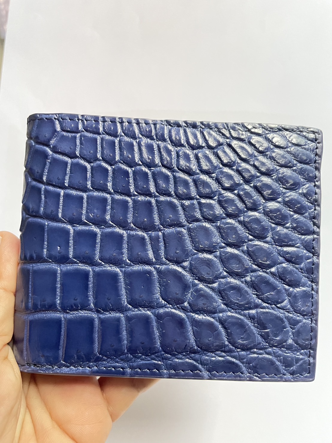 กระเป๋าหนังจระเข้แท้ หนังท้อง