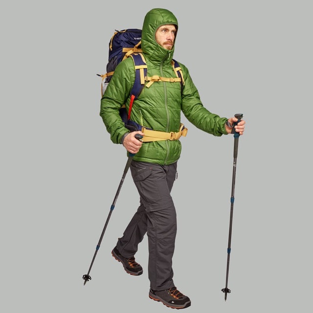 🔥เสื้อกันหนาว 🔥เสื้อแจ็คเก็ตผู้ชายมีฮู้ดสำหรับเทรคกิ้งบนภูเขารุ่น TREK 100