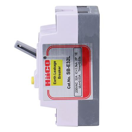 เซฟตี้เบรกเกอร์ HACO SB-E32L 2 P สีขาว เกรดไม่ลามไฟ และทนทานต่อแรงกระแทก