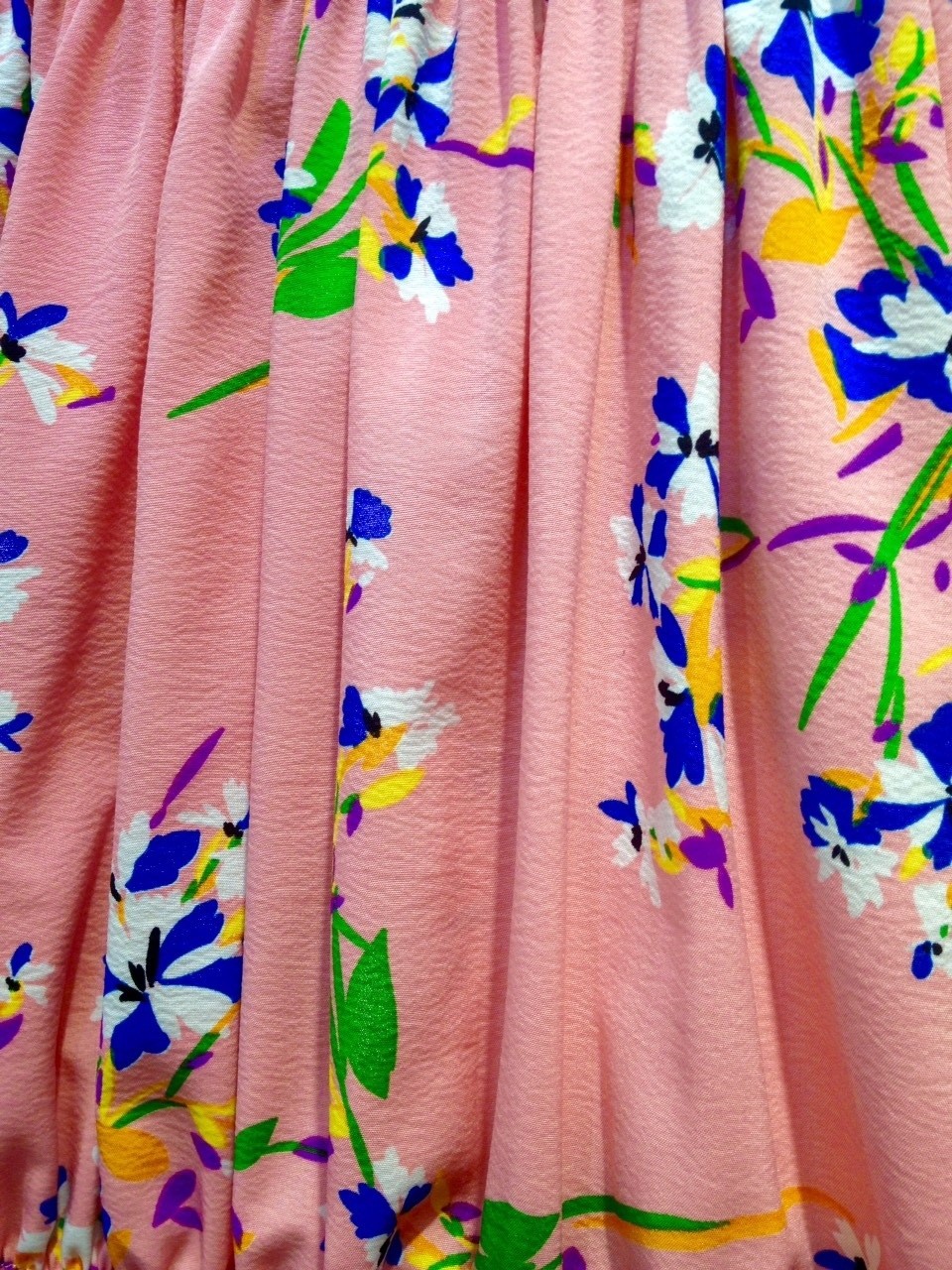 เสื้อผ้าแฟชั่น เสื้อผ้าเกาหลี เสื้อเปิดไหล่ (สม็อคไหล่,เอว ) เสื้อแขนตุ๊กตา