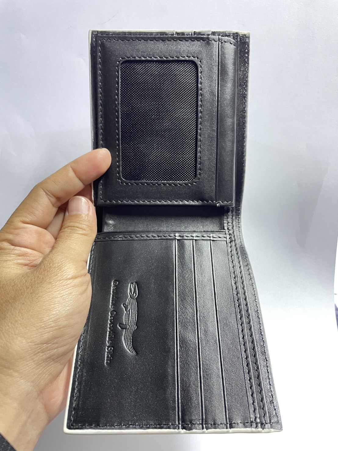 กระเป๋าหนังจระเข้แท้ หนังท้อง