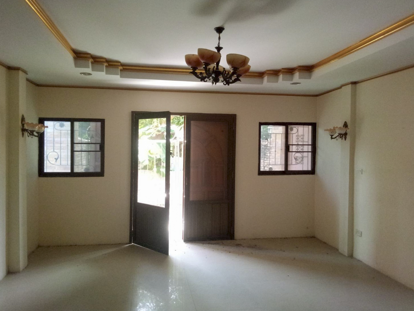 74296-ขายที่ดินพร้อมสิ่งปลูกสร้าง ซอยพระตำหนัก 3 เมืองพัทยา ชลบุรี