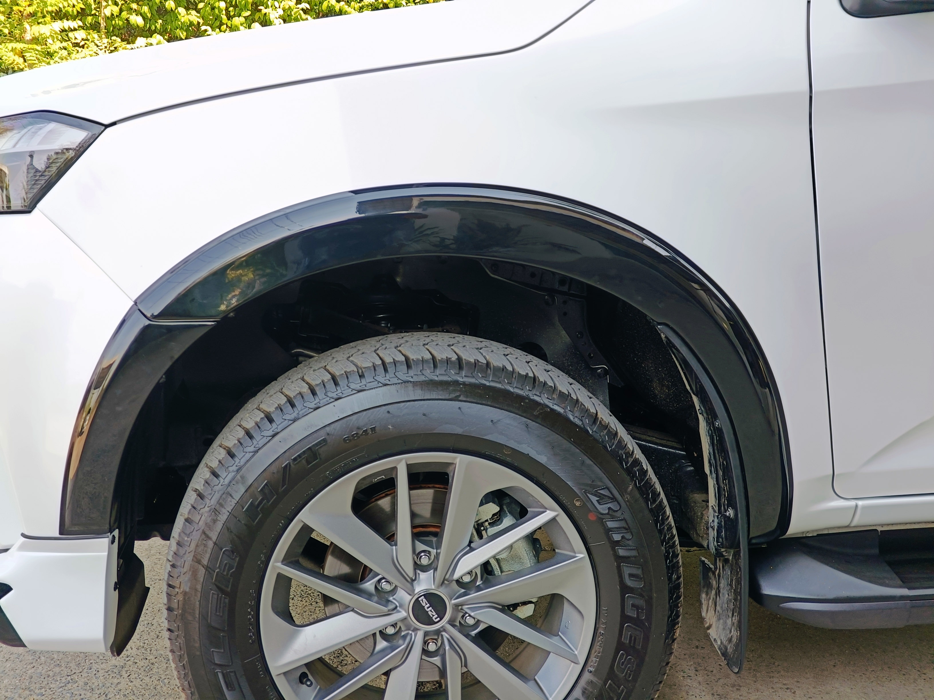 ชุดแต่งรถ All New Isuzu Mu-X 2024-2025 "SR-Limited"