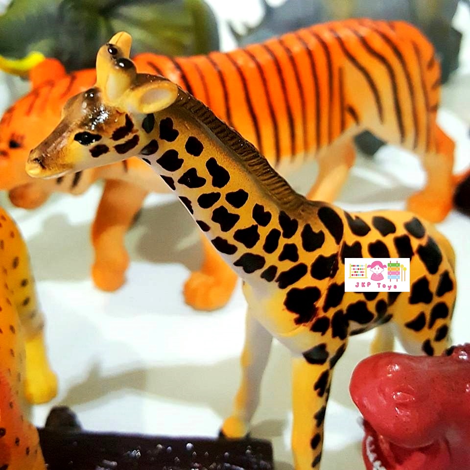 โมเดลพลาสติกเกรดดี ลายสัตว์ป่า จำนวน 25 ชิ้น