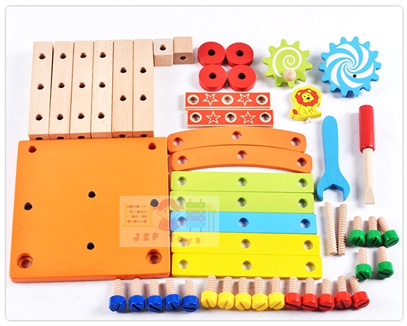 ชุดบล็อคไม้เสริมทักษะ เก้าอี้ช่างไม้ขันน็อต