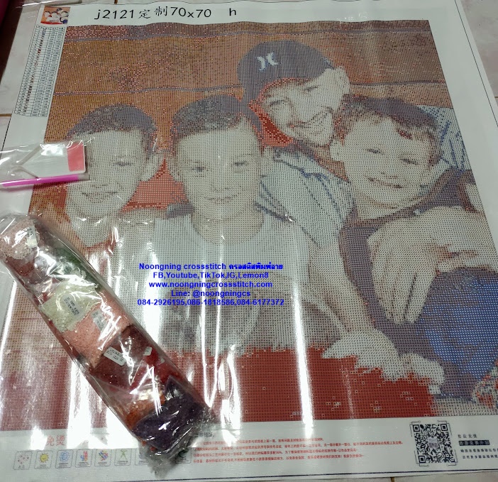 ครอสติสคริสตรัล สั่งทำ 60x80ซม รูปครอบครัวที่รัก Diamond painting โมเสก ภาพติดเพชร งานฝีมือทำที่บ้าน DIY