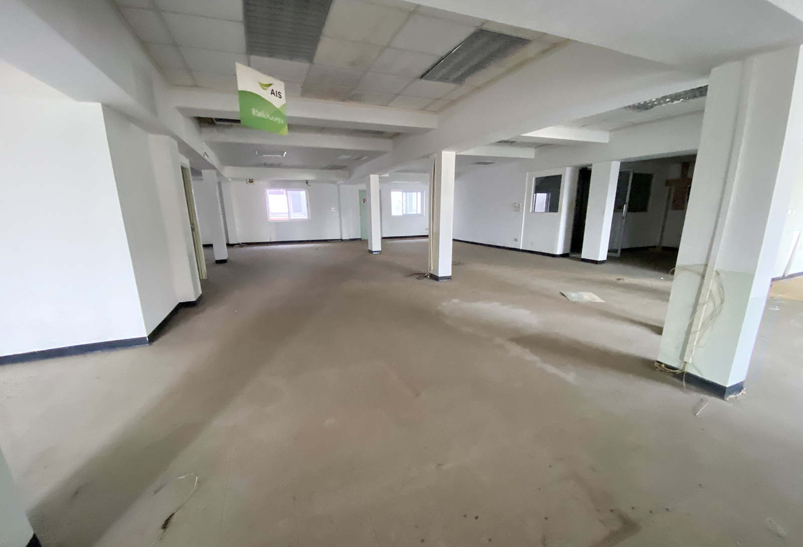 83462-ขายอาคารสำนักงาน โครงการเซ็นเตอร์พอยส์ เมืองสุราษฎร์ธานี