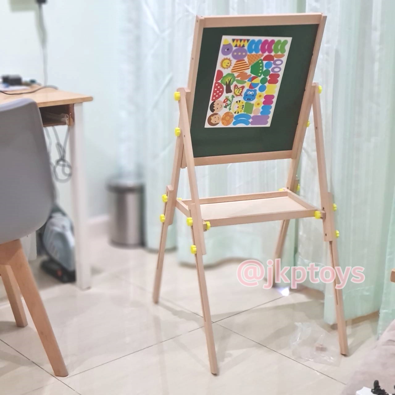 กระดานไวท์บอร์ด+กระดานดำ ปรับได้ 3 ระดับ