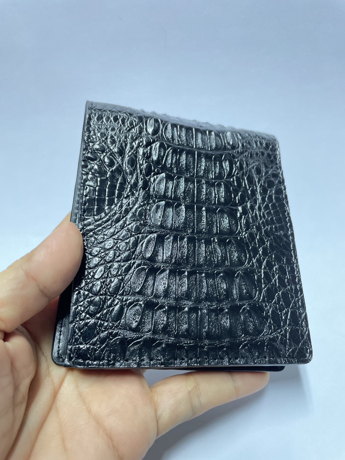 กระเป๋าหนังจระเข้แท้ (กระดูกหาง)