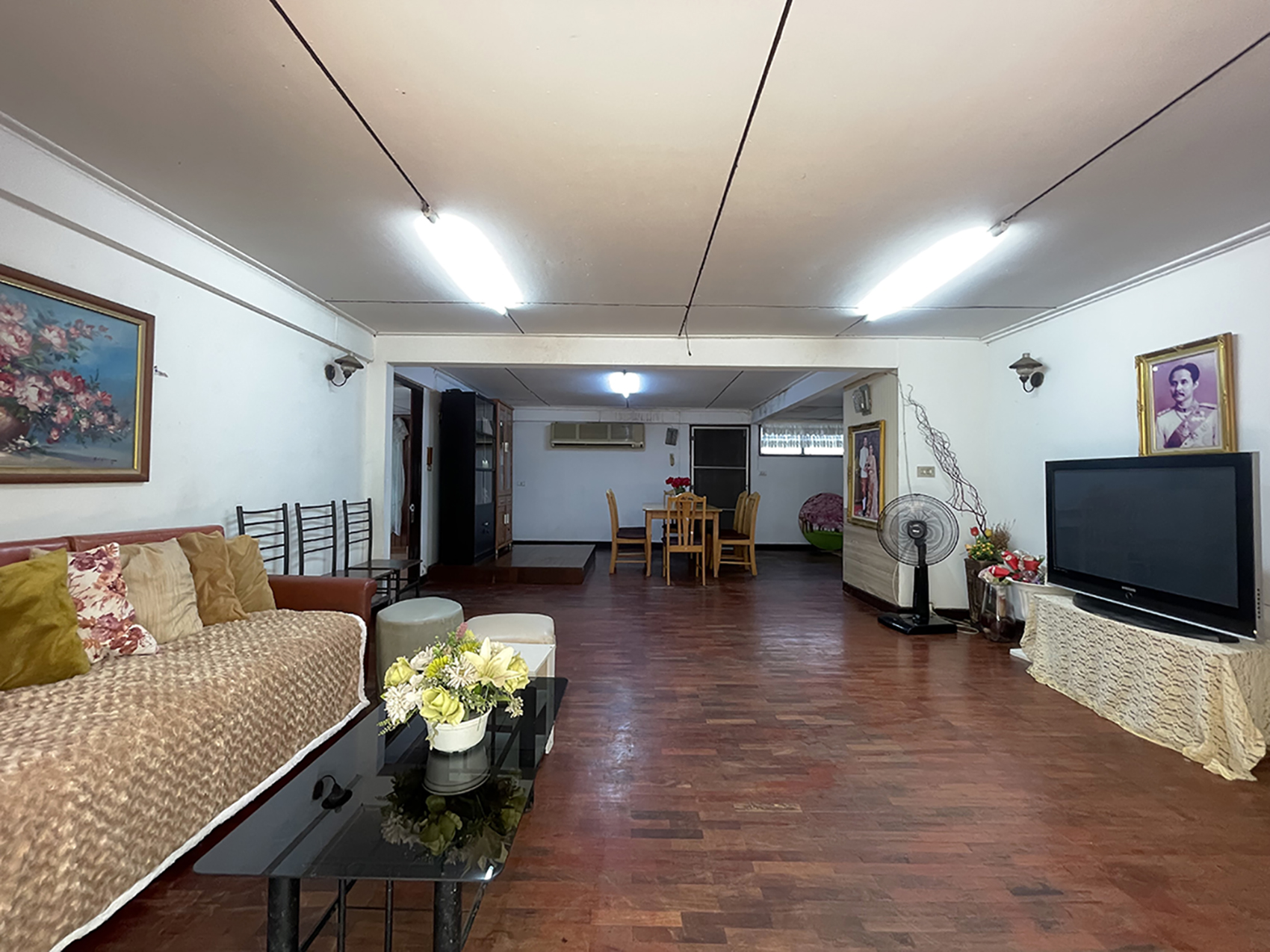 86362 ขายบ้าน หมู่บ้านชลนิเวศน์ ถนนวิภาวดี ถนนประชาชื่น ถนนรัชดาภิเษก เขตจตุจักร กรุงเทพฯ