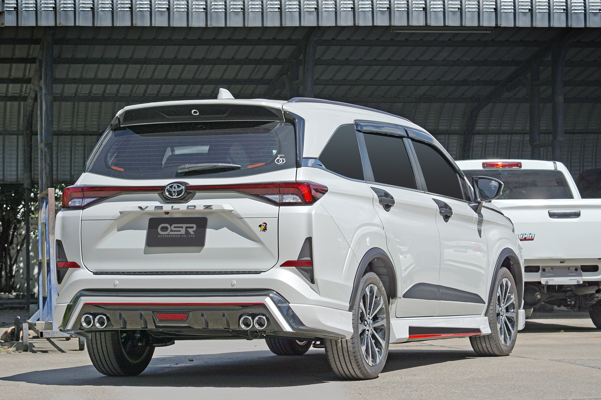 ชุดแต่งรถ-สเกิร์ต-สปอยเลอร์ Toyota Veloz 2022 ทรง SR-Limited