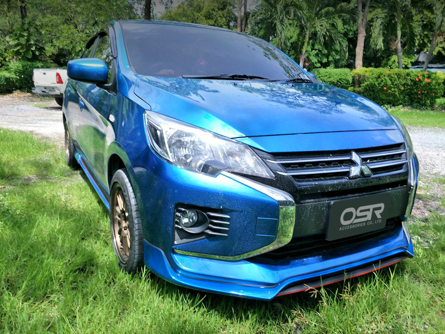 ชุดแต่งรถ สเกิร์ต-สปอยเลอร์ New Mitsubishi Attrage 2020 ทรง SR-Limited By OSR