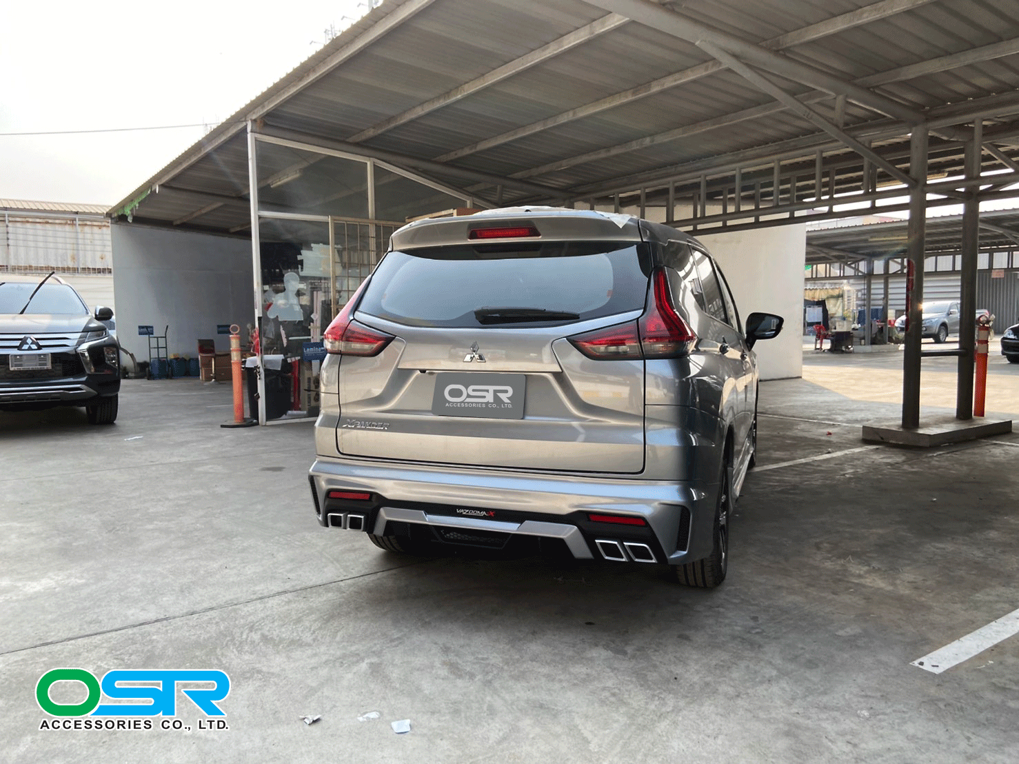 ชุดแต่งรถ-สเกิร์ต-อุปกรณ์แต่งรถ Mitsubishi Xpander ทรง Vazoomer-X By OSR