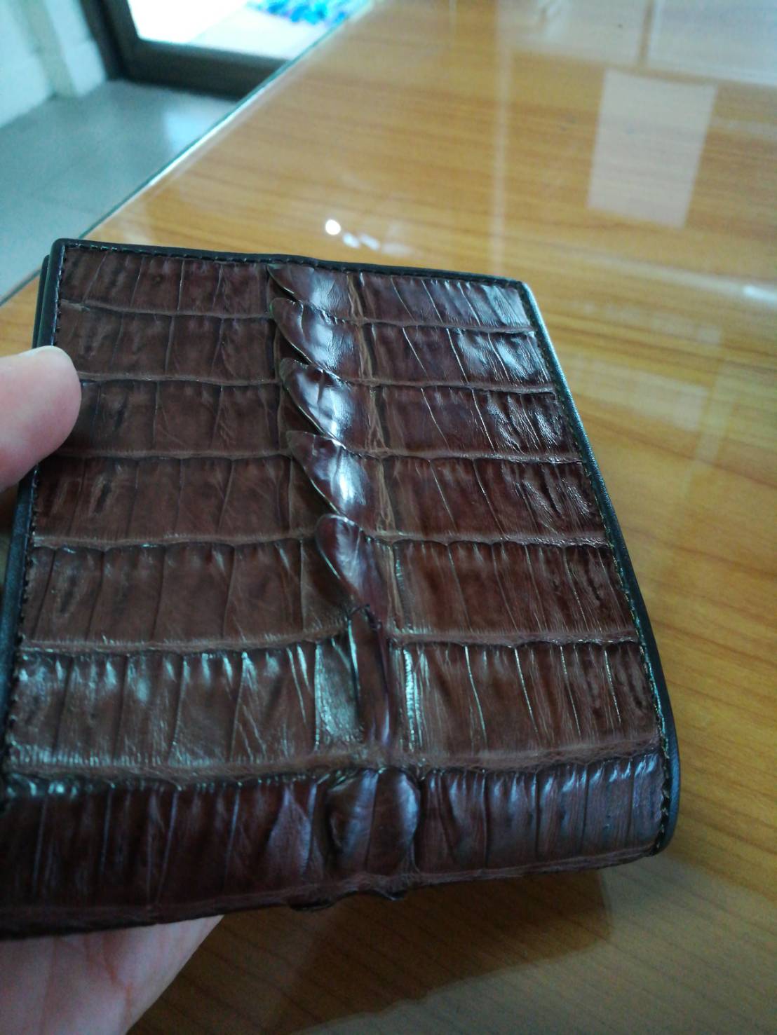 กระเป๋าหนังจระเข้แท้(กระดูกหาง)