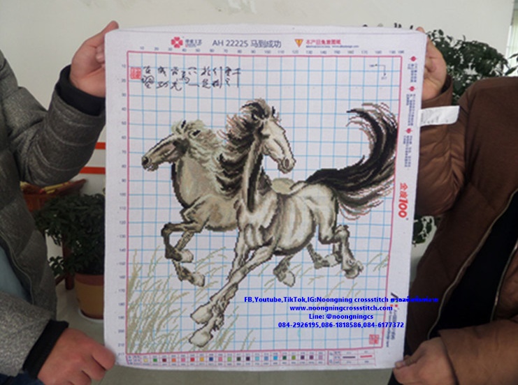 ม้า มงคลเสริมฮวงจุ้ย 60x50cm ครอสติสปักสำเร็จ ไม่รวมกรอบ งานฝีมือ DIY