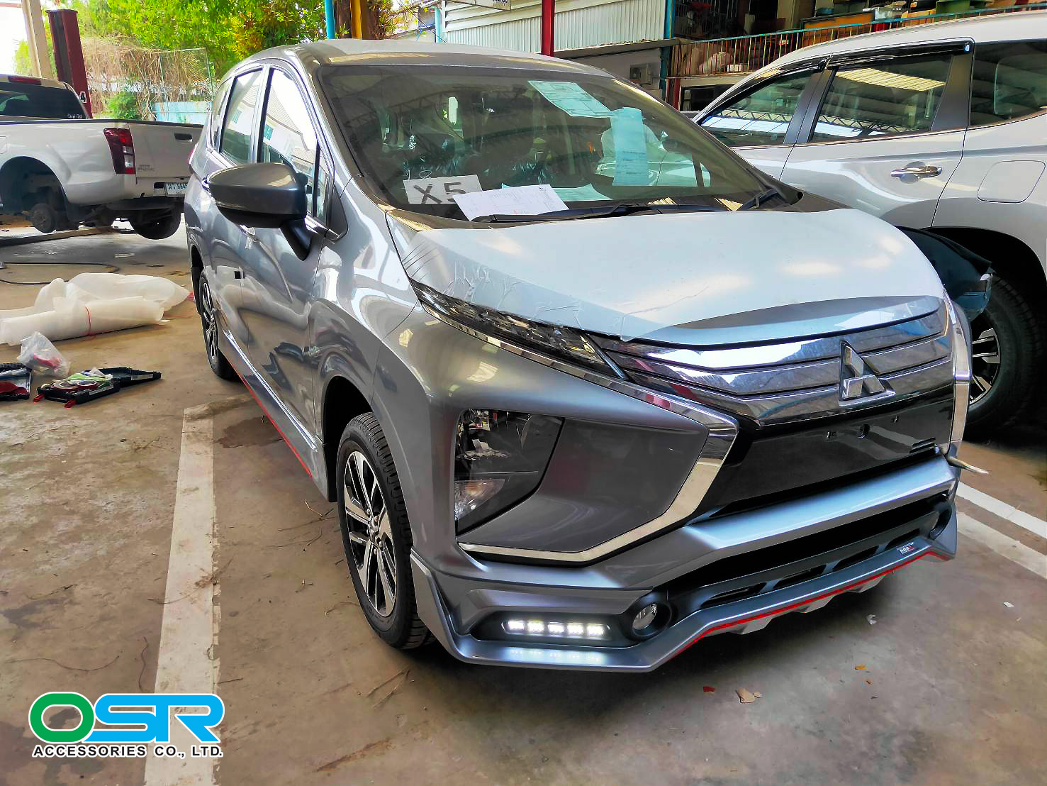 ชุดแต่งรถ-สเกิร์ต-อุปกรณ์แต่งรถ Mitsubishi Xpander ทรง IDEO By OSR