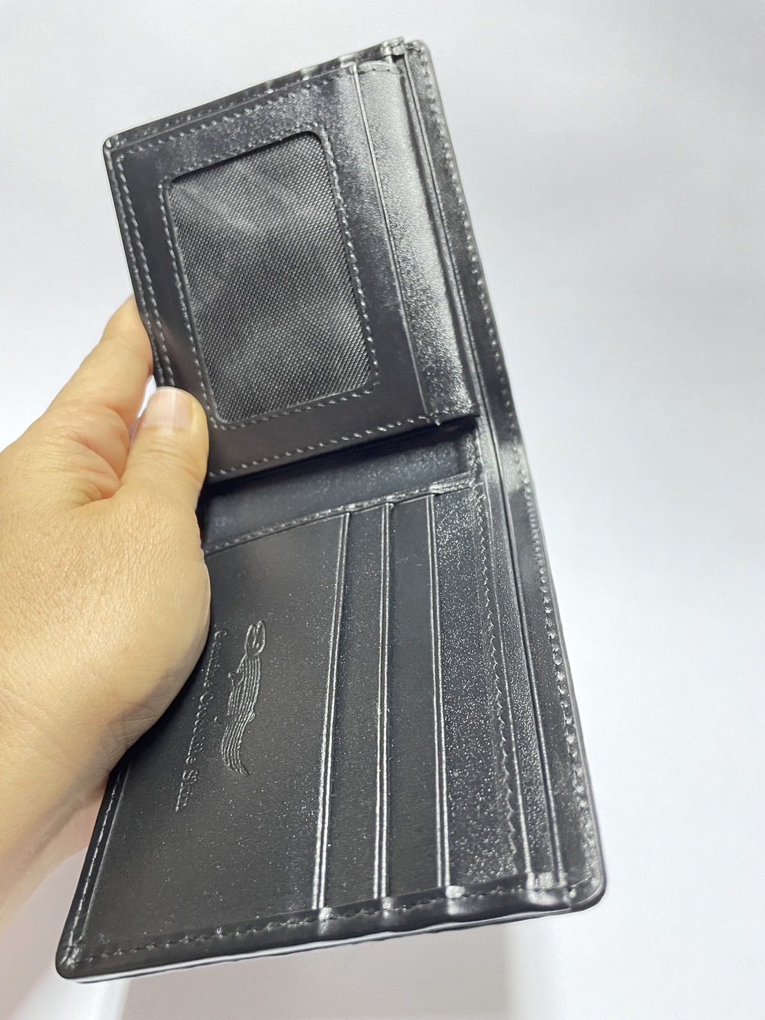 กระเป๋าหนังจระเข้แท้ (กระดูกหาง)