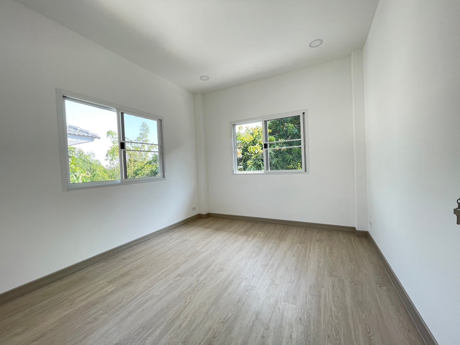 83478 ขายบ้านเดี่ยว หมู่บ้านพร้อมจิตร รีโนเวทใหม่ 7 หลัง ซอยวัดพระเงิน บางใหญ่ นนทบุรี