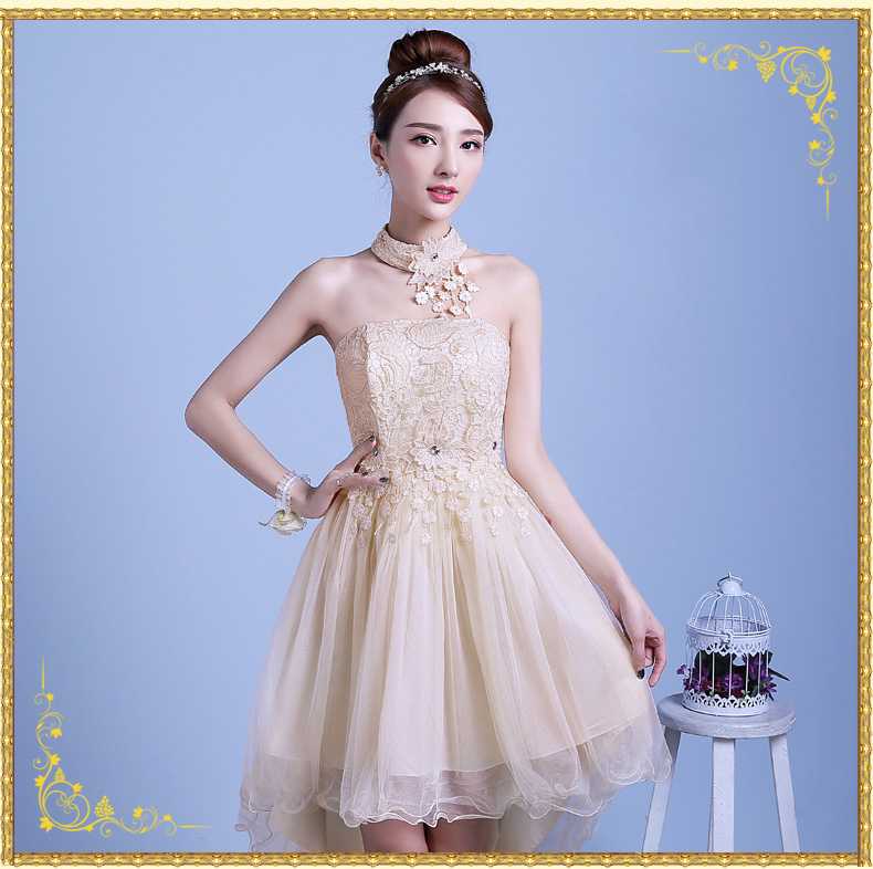 ชุดไปงานแต่งงานสีเบส