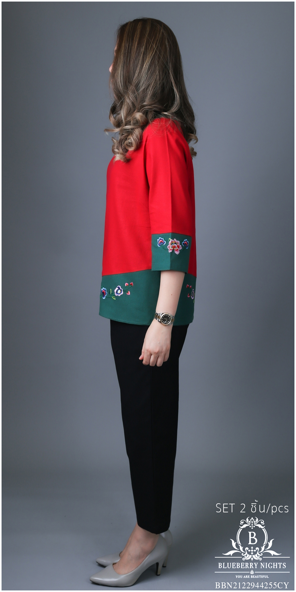 BLUEBERRY NIGHTS 14130 ชุดเซ็ตผ้าฝ้ายธรรมชาติ เสื้อผ้าฝ้ายธรรมชาติเนื้อดีเกรดพรีเมี่ยม เนื้อผ้านุ่มใส่สบายมากๆๆ ดีเทลผ้าสีพื้นตัดสลับสี ปักลวดลายดอกไม้หน้าและหลัง แพทเทิร์นกางเกงสีพื้นขายาว เอวยางยืดอิลาสติกอย่างดี มีกระเป๋าข้างซ้าย-ขวา ใส่สบายมากๆ ใส่เที