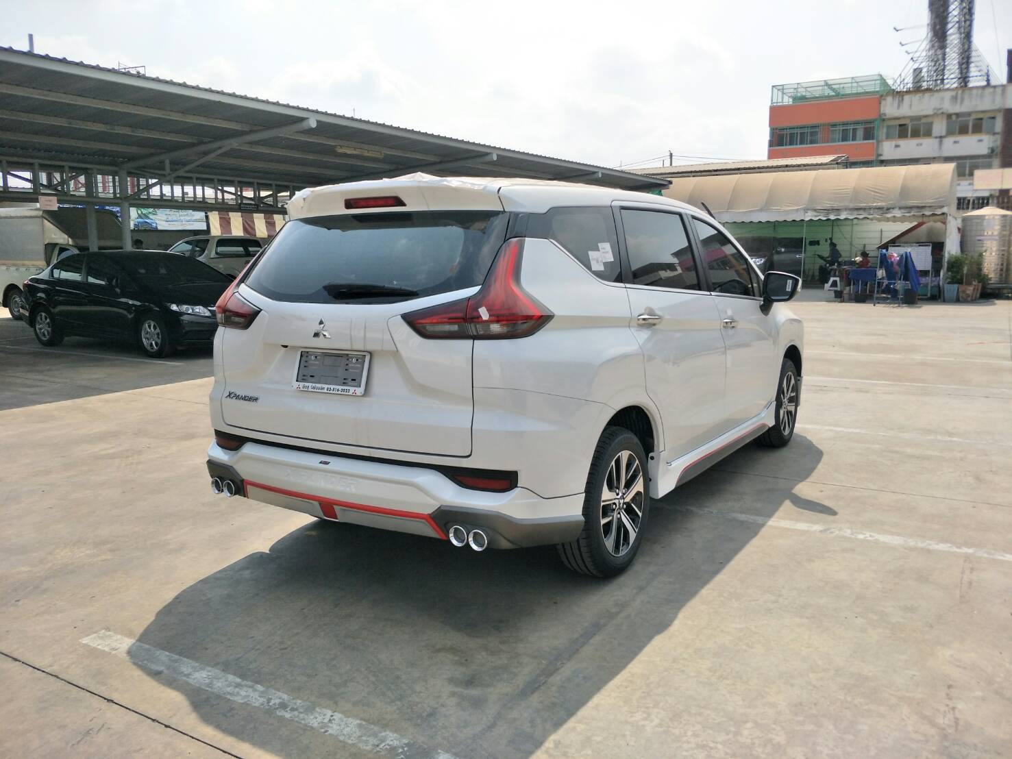 ชุดแต่งรถ-สเกิร์ต-อุปกรณ์แต่งรถ Mitsubishi Xpander ทรง SR-Limited By OSR