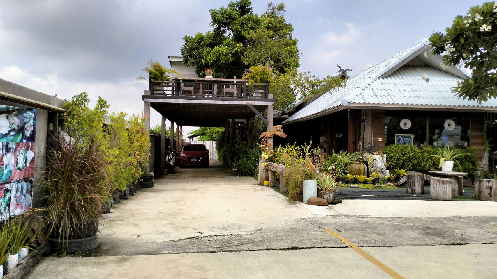 81551-ขายที่ดินพร้อมอาคาร อำเภอเมือง จังหวัดลพบุรี