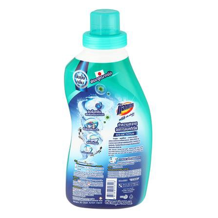 น้ำยาซักผ้าแอทแทค 3D คลีนแอคชั่น 900 มล. ไม่ทิ้งผงตกค้างบนเสื้อผ้าหลังซัก