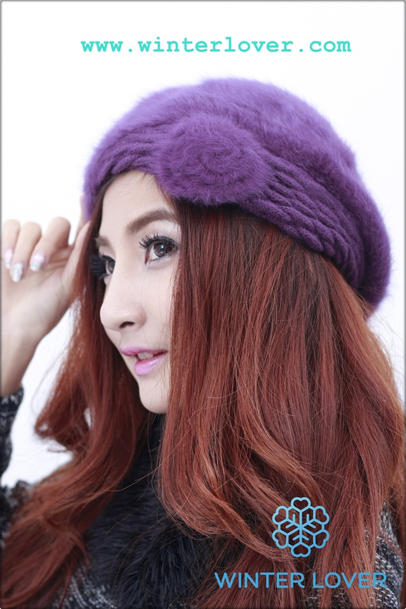หมวกไหมพรมขนกระต่ายกันหนาวสีม่วงทรงไบเล่(พร้อมส่ง)(Free Size)