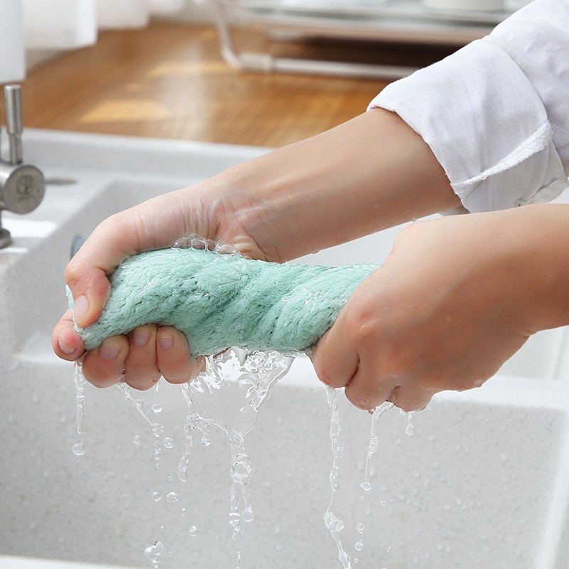 น้ำดูดซับจานซักผ้าผ้าเช็ดบ้าน