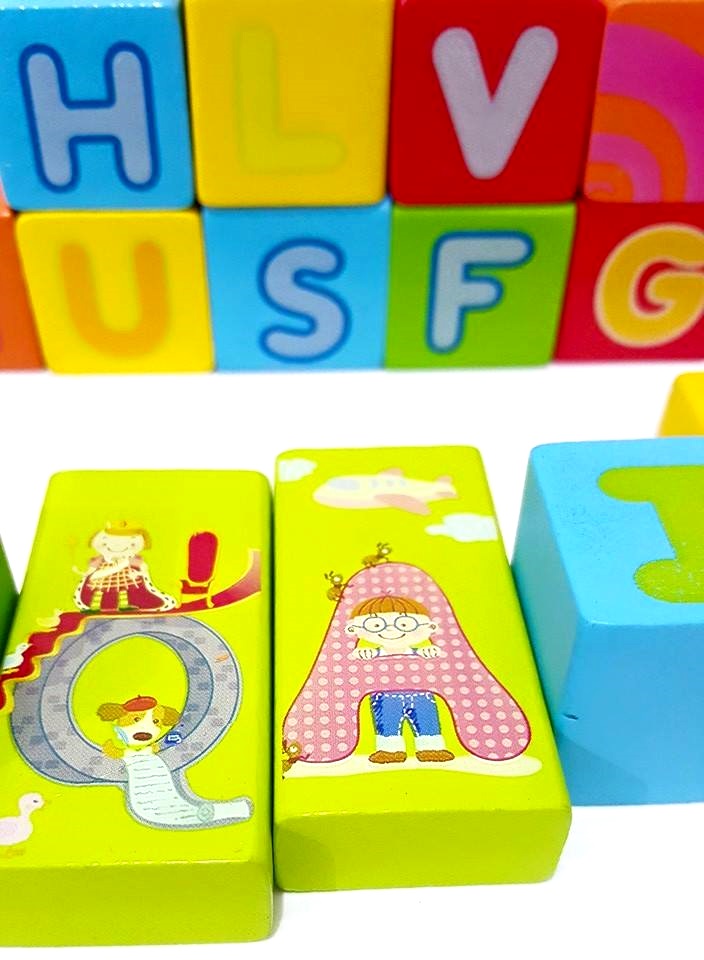 บล็อคไม้สร้างเมือง 100 ชิ้น ลายสอนA-Z