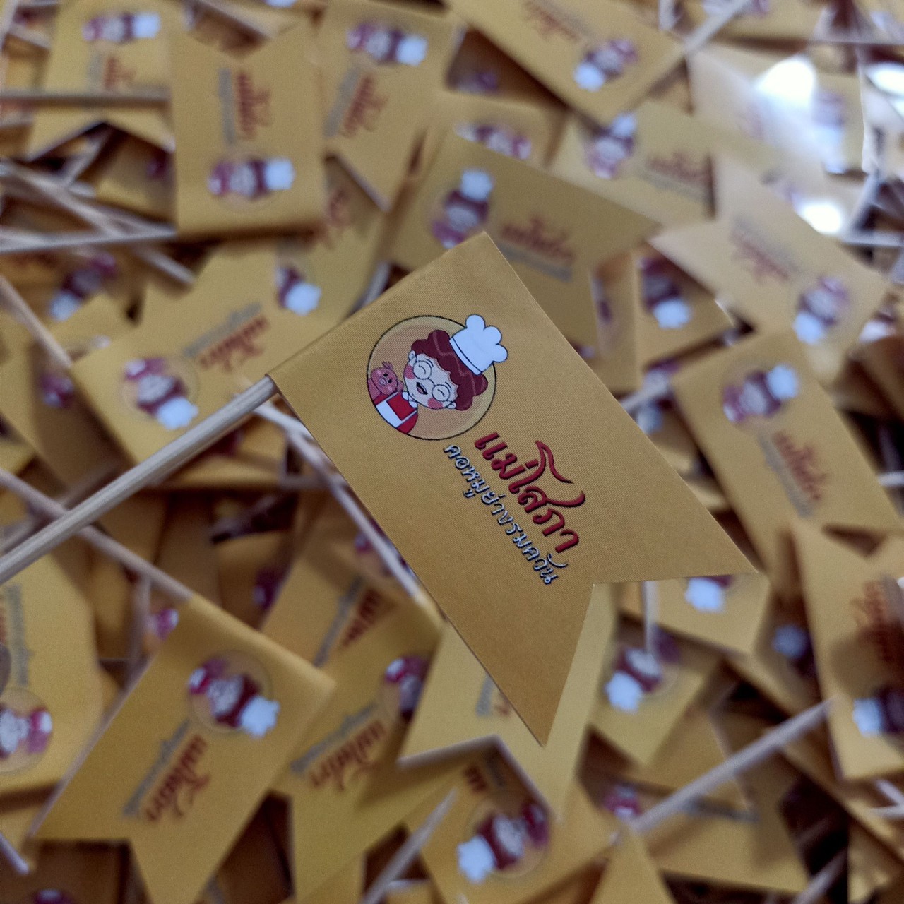 FOOD FLAG ธงปักอาหารก้าน 6.5 cm (ค็อกเทล)ไดคัทมาตราฐาน