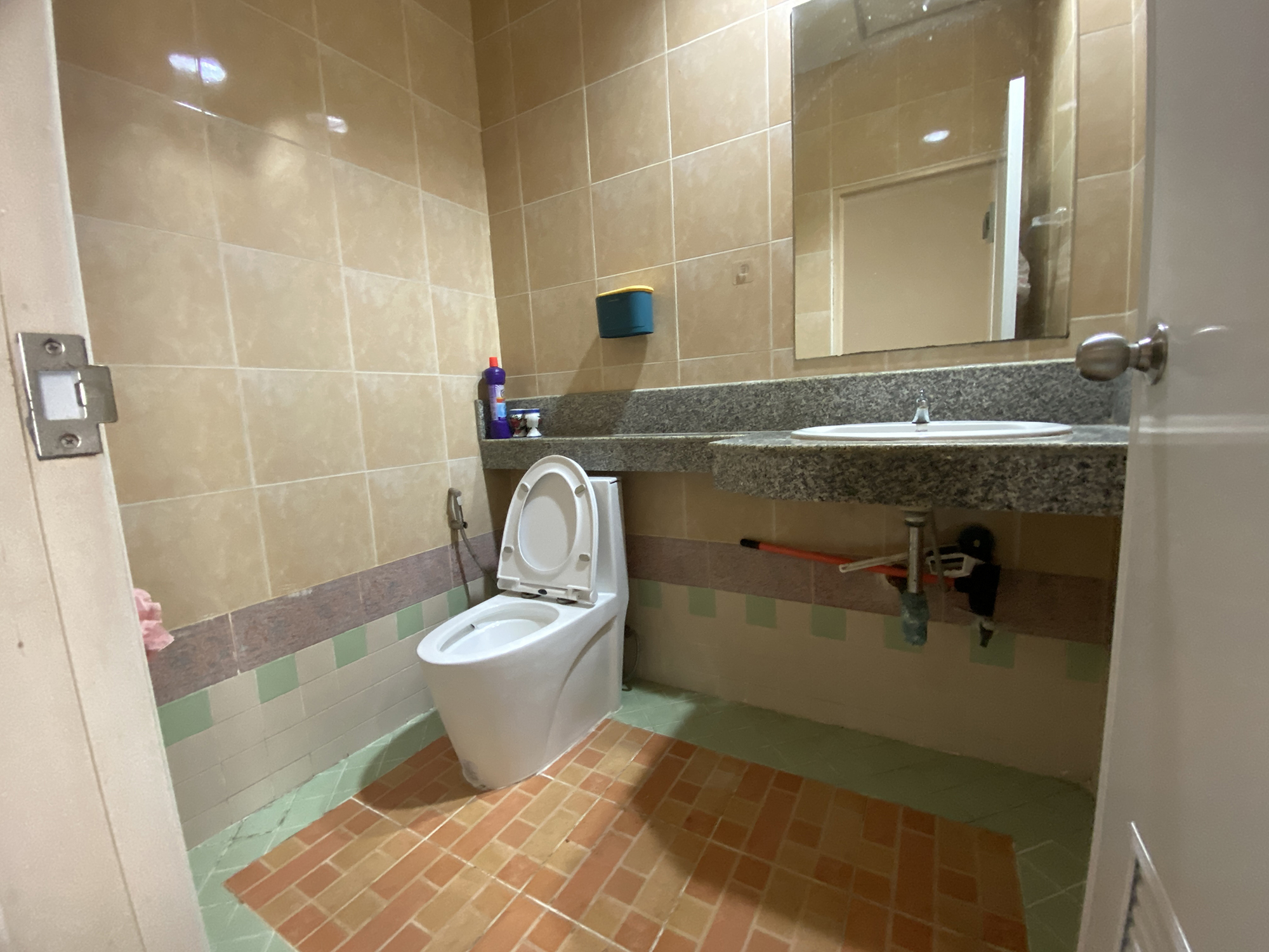 86336-ขายทาวน์เฮ้าส์ หมู่บ้านขจีนุช ถนนราชพฤกษ์ ลาดหลุมแก้ว ปทุมธานี