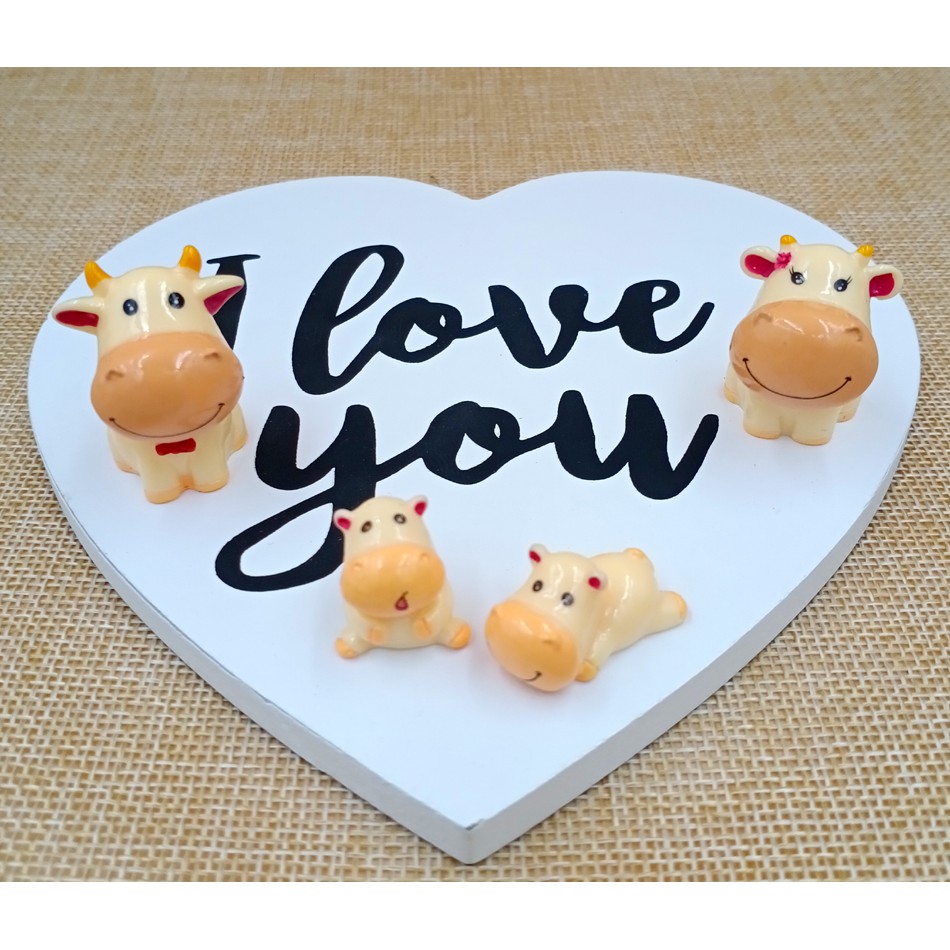 ตุ๊กตาจิ๋ว วัวตัวน้อย แต่งสวนถาด แต่งกระถาง แต่งบ้าน เซ็ต 4 ตัว (ราคานี้เป็นราคา/1 ชุด 4 ตัว)