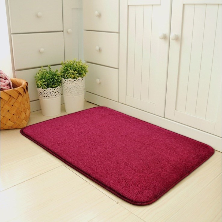 พรมนาโนสีพื้น (ขนาด 40x60cm) นุ่มสบายเท้า จะใช้สำหรับห้องนอน ห้องน้ำ หรือตกแต่งบ้านได้
