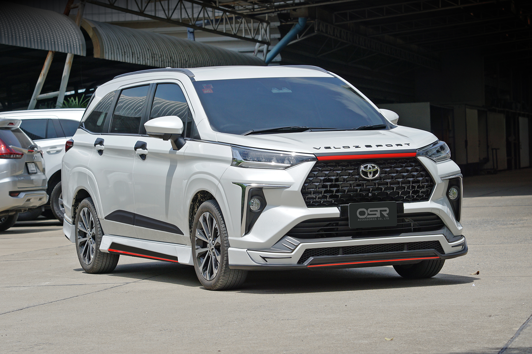 ชุดแต่งรถ-สเกิร์ต-สปอยเลอร์ Toyota Veloz 2022 ทรง SR-Limited